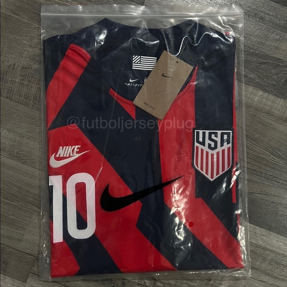 USA Soccer Jersey - Picture 9 of 11